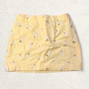 Forever 21 yellow linen mini skirt with floral embroidery zipper closure size M
